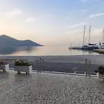 Blue Sea Hotel 2*